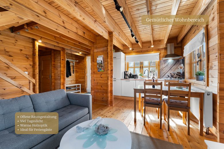 Ferienhaus Lüttje Holthuus: 230 Tage Auslastung, 14.129 € Überschuss, Top Bewertung & Smarte Technik – Wohn- und Essbereich