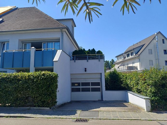 Tiefgarage Einfahrt