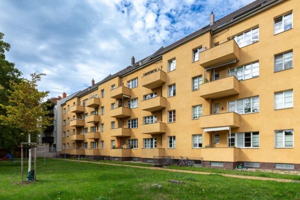 // 2-pokojowe mieszkanie własnościowe na poddaszu z balkonem // wynajęte