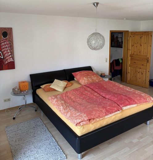 Doppelhaushälfte – Zimmer 1. OG