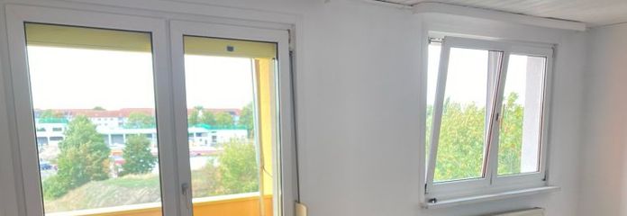 DREI ZIMMER MIT BALKON!