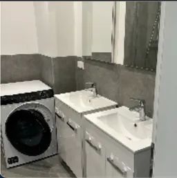 Stanza in appartamento condiviso in posizione centrale – libera da subito / Bönerstraße 6, Norimberga / 2° piano / WE5 / Zi.1 – Badezimmer