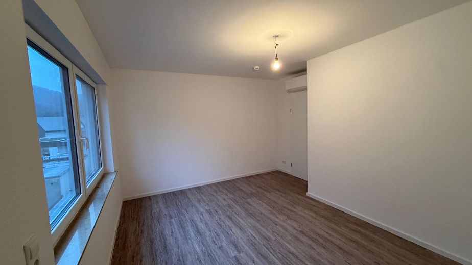 klimatisierte - 3-Zimmer Wohnung (OG) - mit Balkon in Andernach – Schlafen