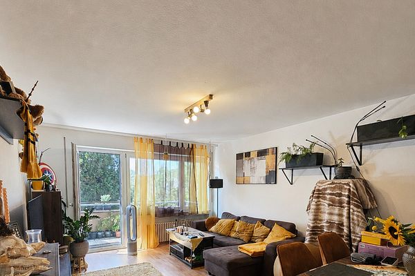 Provisionsfrei: Gepflegte 3-Zimmer-Wohnung mit Südwestbalkon – ab Dezember bezugsfrei