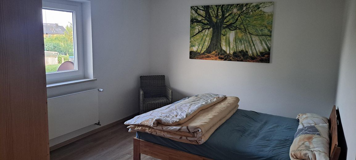 Schlafzimmer zum Garten