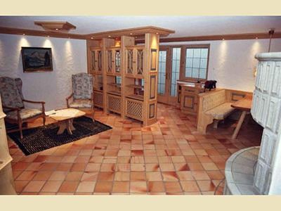 Elegante, großzügige 2-Zi.-Einliegerwohnung – Foto 5