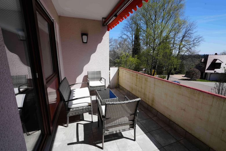 Mieszkanie na wynajem: 3,5 pokoju we Freudenstadt – Balkon