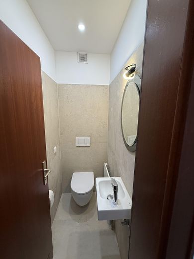 Erstbezug nach Kernsanierung: Helle gepflegte 3-Zimmer-Whg mit Balkon in Lauda-Königshofen – Gäste-WC