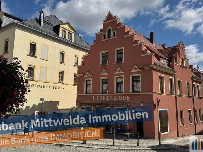 Denkmalschutzobjekt mit großzügigen Räumen in zentraler Lage - direkt am Markt! – फोटो 1