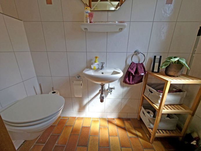 Rodgau-Jügesheim Familienglück! Großzügiges Reihenhaus in ruhiger und begehrter Wohnlage! – Gäste-WC