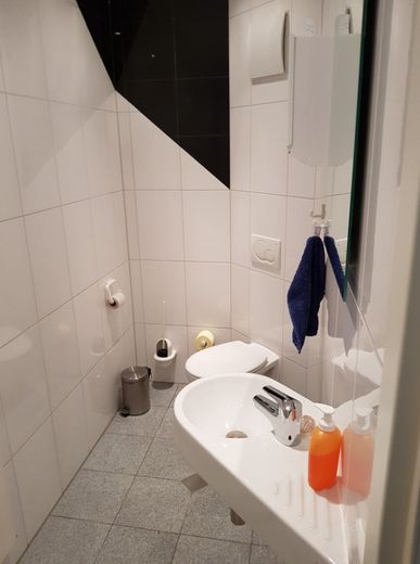 Bürofläche in Stuttgart Sommerrain zu vermieten - 4 Räume mit insg. 122m² – Foto 2