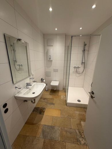 Großzügige Büro-/Praxisfläche – Foto 6