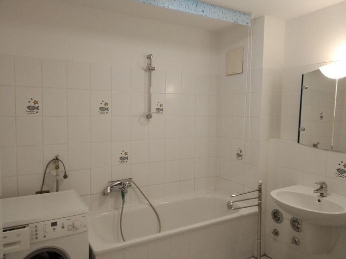 Citynahe schöne ruhige 2-Zi. Whg. von privat - Leimsiede – Bad