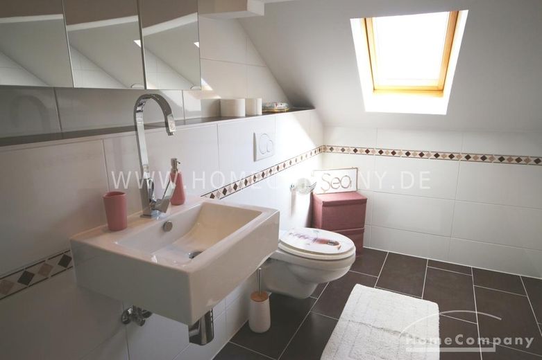 +++Modernes, helles 1,5 Zimmer Apartment in ruhiger, zentrumsnaher Lage in Saarbrücken+++ – 2a7dd1ea268ef55c9673a04cbb5ab17d4d776d04.jpg