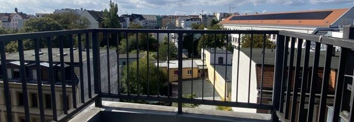 Vay canına* harika çatı katı dubleks daire* Lindenau* teras* laminat* ankastre mutfak* asansör* park yeri kiralanabilir