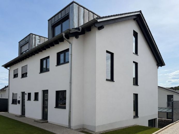 Gestalten Sie Ihr neues Zuhause: Doppelhaushälfte im Rohbauzustand in Pfinztal-Söllingen – Foto 1