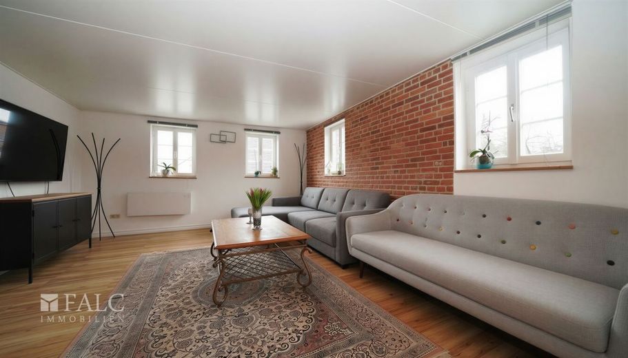 Saniertes Einfamilienhaus mit Platz für die ganze Familie! - FALC Immobilien Heilbronn – Wohnzimmer (Vis.)