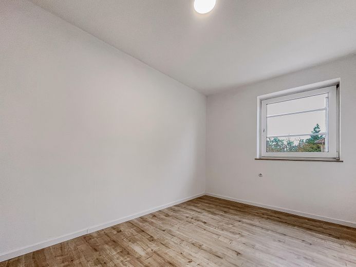Attraktive Kapitalanlage mit Perspektive: Gepflegte 3-Zimmer-Wohnung in beliebter Lage von Biberach – Schlafzimmer 2