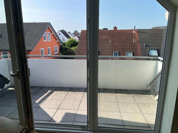 Modern office space with flexible usage options in Mainhausen – Balkon