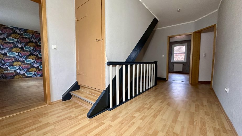 Flur & Zugang Dachboden