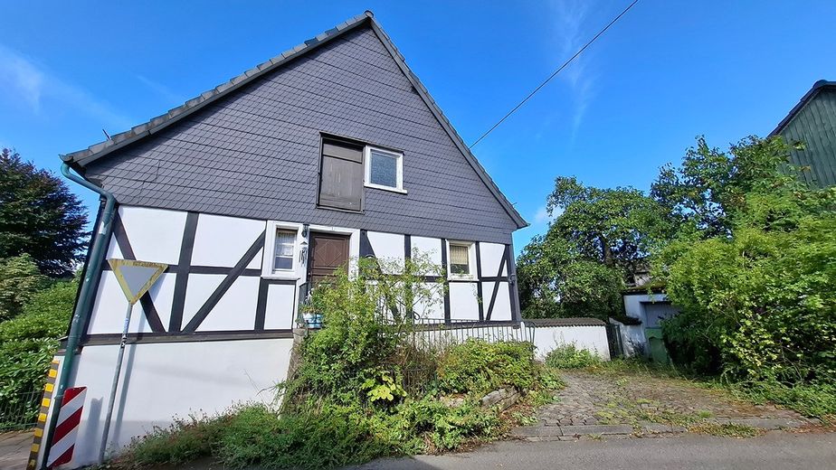 Besonderes Haus mit Geschichte in Dorf mit Ausblick – Foto 4