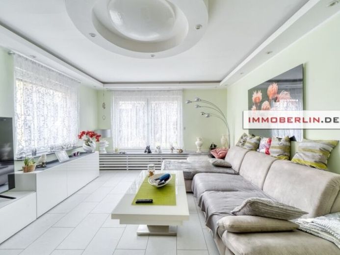 IMMOBERLIN.DE - Sehr gepflegte Wohnung mit Südterrasse & großem Garten – Foto 1