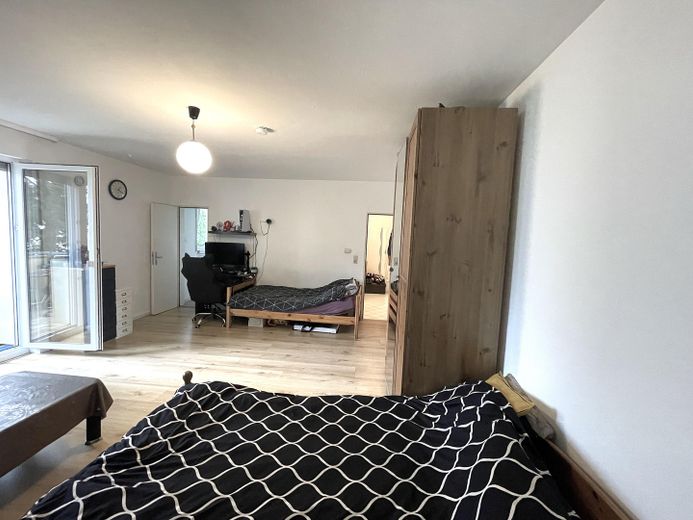 Blick in das Wohnzimmer 3