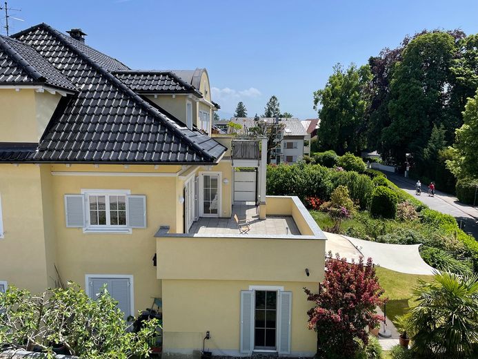 Exklusive 3,5 Zimmer Luxuswohnung mit direktem Bodenseeblick in Nonnenhorn – Photo 2