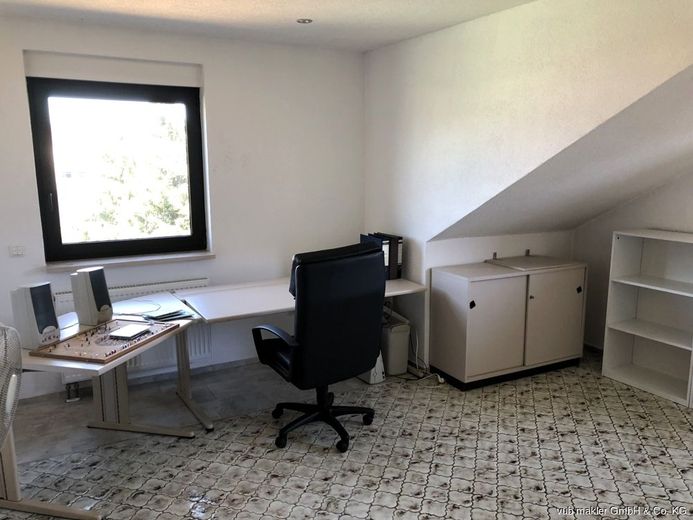 Attraktive Wohnlage in Marktredwitz - Ruhe, Komfort und beste Anbindung – VUB0002344-11