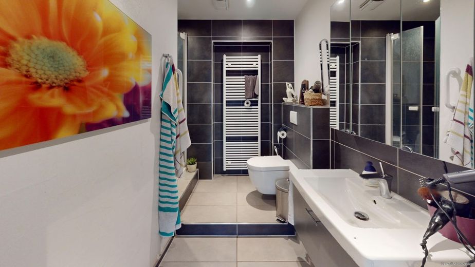 Badezimmer EG