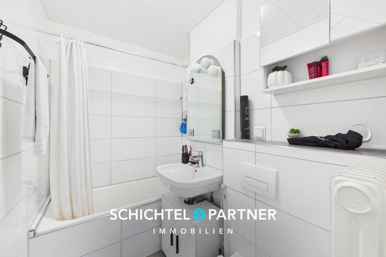 Mittelshuchting | Ansprechende 3-Zimmer-Wohnung mit Erbbaurecht – S&amp;P | Badezimmer