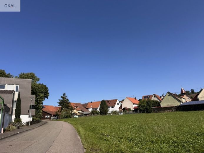 KLASSISCHER GRUNDRISS - GROSSZÜGIGES HAUS – Bauplatz Foto 2