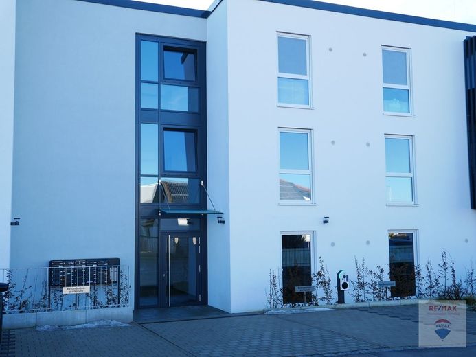 Arbeiten in einem attraktiven Wohn- &amp;  Gewerbepark am Ammersee – Eingang
