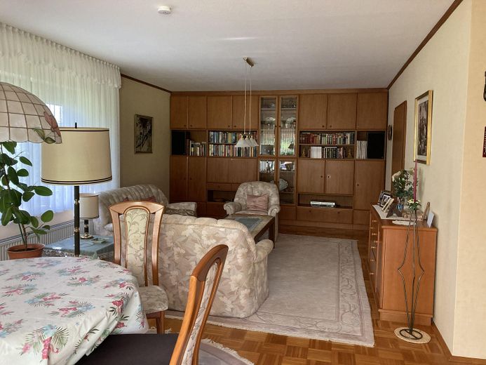 Charming detached house with a large garden in a quiet location on the edge of the forest (Wieterwald) – Wohnzimmer