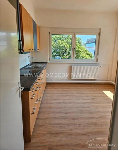 Fechenheim (8071223) möblierte Wohnung mit 3 separaten Schlafzimmern, ideal zur Anmietung von Firmen – e63fd71a7af9bad61db1043a34f497d8103f1242.jpg