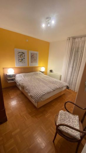 Reihenmittelhaus sehr zentral in Friedrichshafen 600 m vom Bodensee – Elternschlafzimmer 1. OG