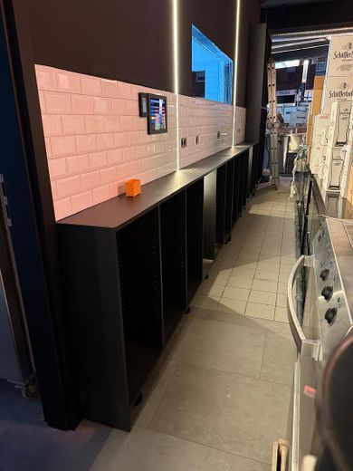 Espace de restauration attrayant, principale zone piétonne de Nordhorn – Photo 6