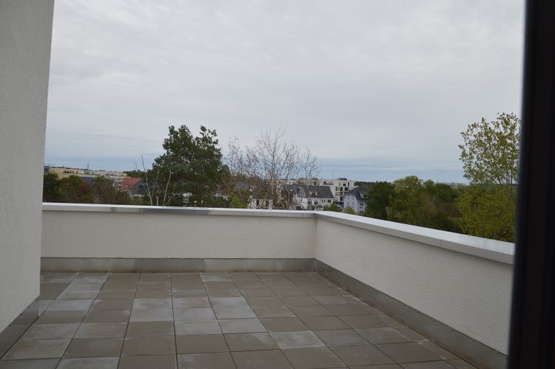 Neubau - Penthouse -  Fahrstuhl - Barrierefrei - TG-Stellplätze – Große Terrasse von Küche/Wohnz