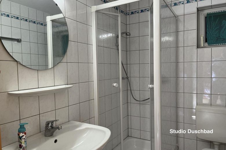 Dusche Studio