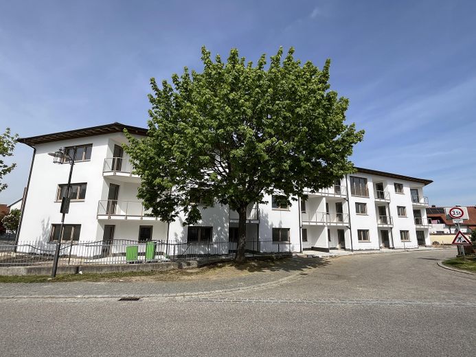 Moderne 2-Zimmer-Erdgeschosswohnung mit 34 m² Garten, Tiefagarage, Aufzug und Glasfaseranschluss,. – Foto 4