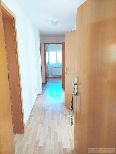 Grazioso piccolo appartamento di 3 locali con cucina componibile all’ultimo piano – Foto 7