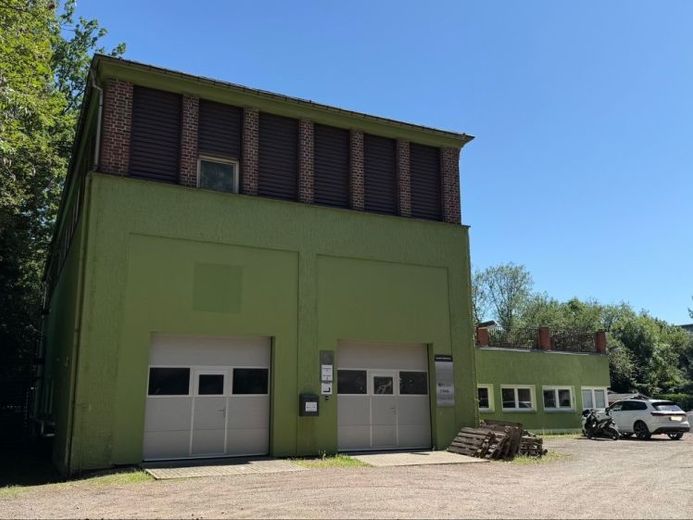 Local comercial versátil en Altchemnitz, almacén, 2 garajes, espacios de oficina flexibles – Foto 1
