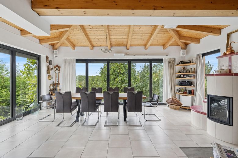 Wohnzimmer und Wintergarten