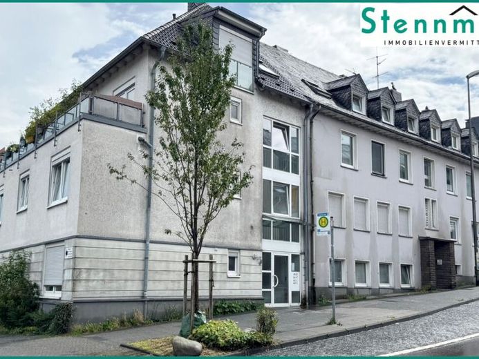 DREIFAMILIENHAUS IM STADTZENTRUM VON REMSCHEID – 2 WOHNEINHEITEN VERMIETET – MÖGLICHKEIT ZUM EIGENNUTZ – Foto 1