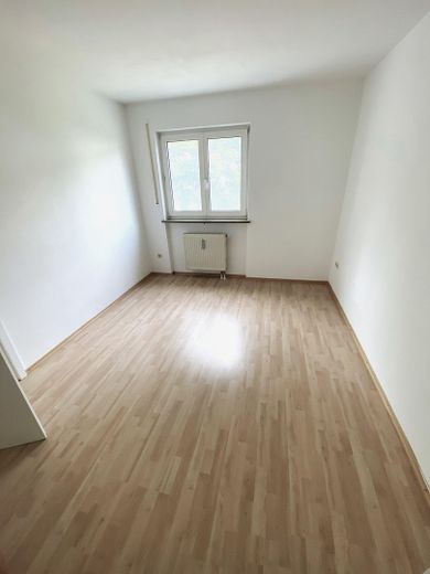 Schlafzi.  von der Eingangstür