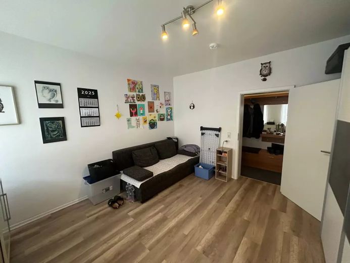 Kinder-/Gästezimmer