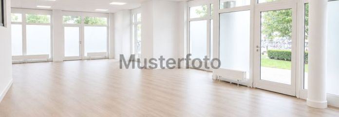Lokal użytkowy z witrynami w doskonałej lokalizacji Heidelberg Bahnstadt o powierzchni 176 m2 do wynajęcia