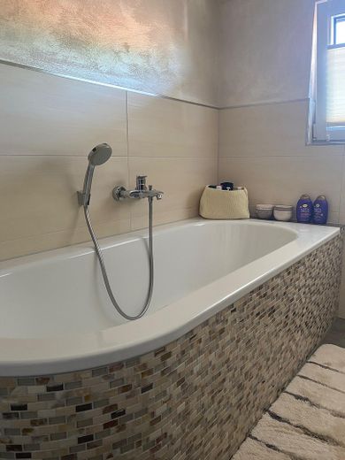 Eltern-Bad Wanne