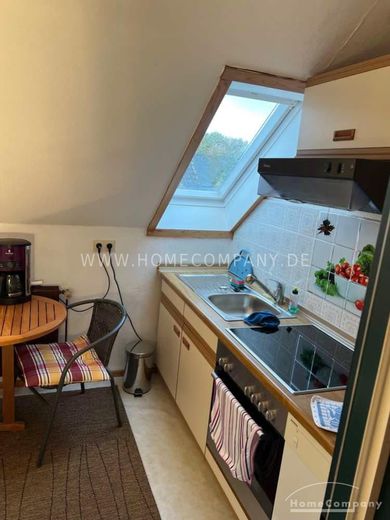 2 Zi.Whg., möbliert, mit Balkon. – ee286ed634856aed1d889be14aec55539d1a9410.jpg