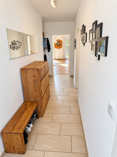 Moderne Doppelhaushälfte in Postau – 137 m² mit Garten, Terrasse & Garage – Foto 13